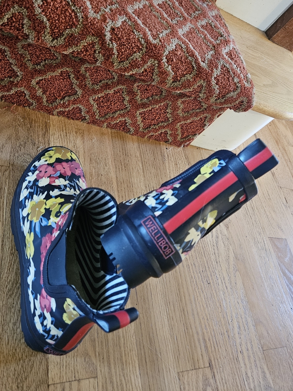 100% Prestine Condition Joules Wellibob Floral Rain Boots, US 7, EU 38, UK5